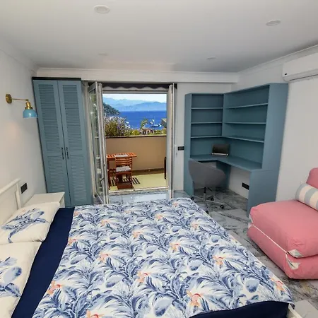 New Beautiful Sea-view In