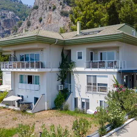 New Beautiful Sea-view In